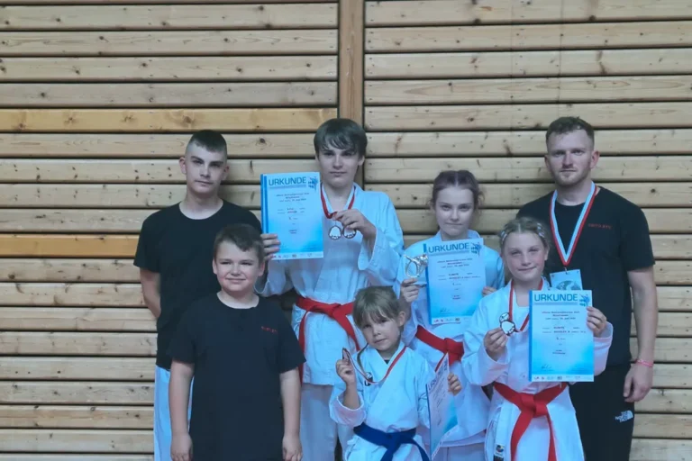 Karatekinder des DKD Amorbach